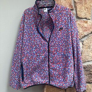 Nike Men’s Red and Blue Patterned Fleece Jacket